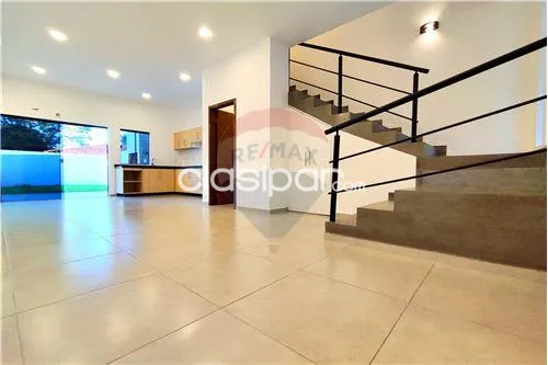 Duplex a estrenar en Luque!! — foto 4