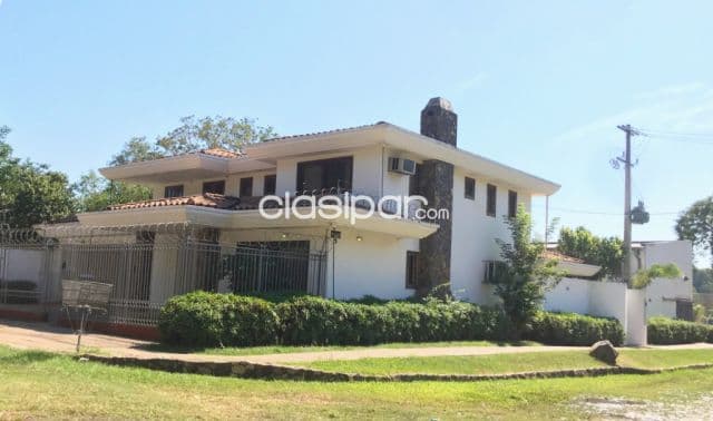 En venta Residencia en Lambaré – B° Santa Ana
