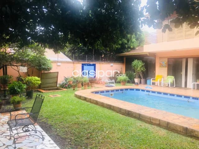 casa con piscina en el barrio Carmelitas, Cambyreta: 3 habitaciones y 4 baños — foto 4