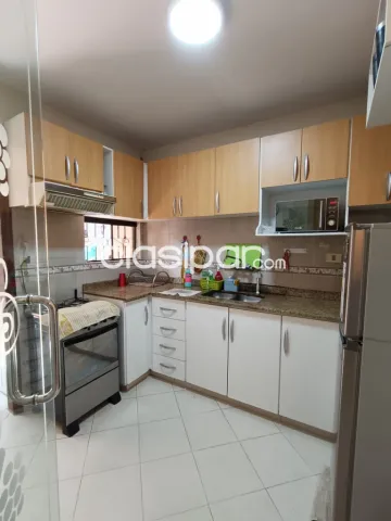 Duplex en venta en barrio Mburucuya, foto 4