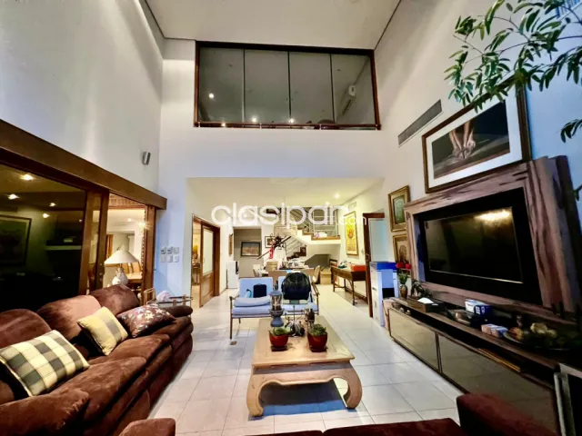 Z/ shopping del sol: Elegante residencia amoblada, 4 suites, escritorio, alto nivel — foto 5