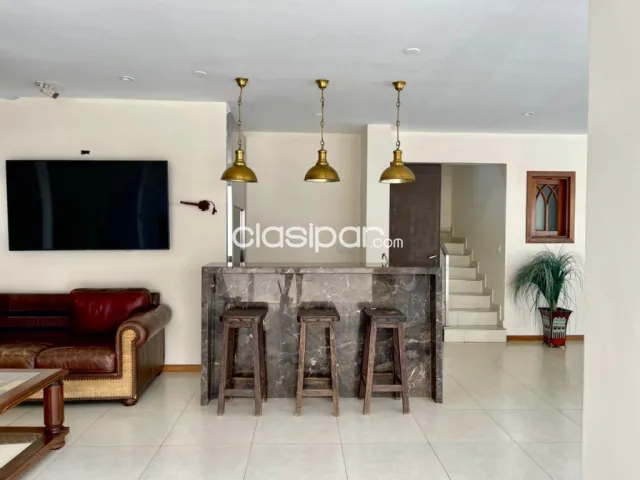 Villa Morra: Distinguida residencia, 4 niveles, c/ ascensor, jardín, piscina, 4.000 usd — foto 4