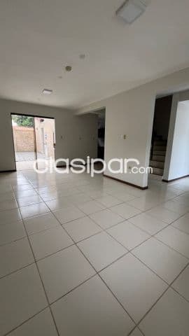 Duplex de 3 Habitaciones en Lambaré - CLHO6157569