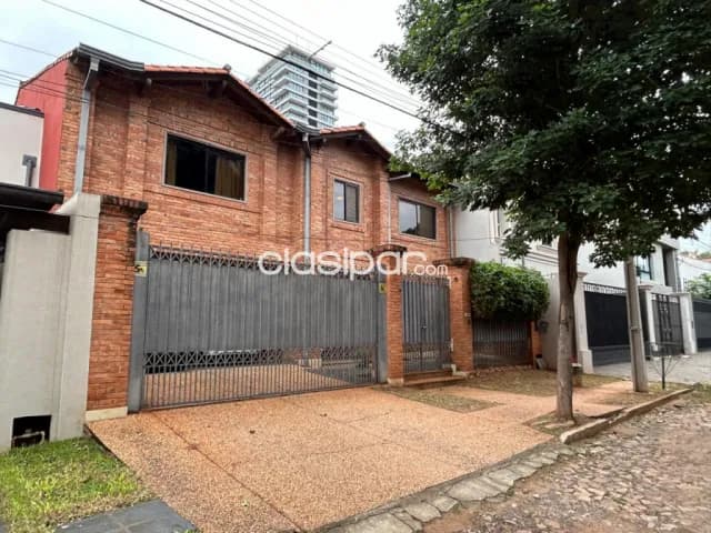 Sma. Trinidad, tierra colorada: Elegante casa dúplex, 3 dormit, buen jardín, piscina — foto 2