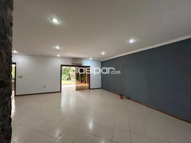Sma. Trinidad, tierra colorada: Elegante casa dúplex, 3 dormit, buen jardín, piscina — foto 3
