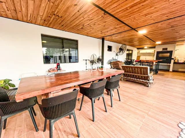 Hermosa y amplia casa en San Bernardino - puerta del lago, foto 4