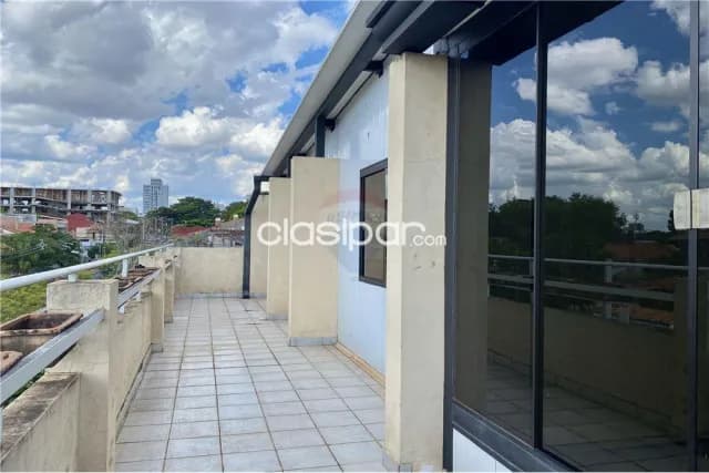En Alquiler Propiedad Comercial — foto 5