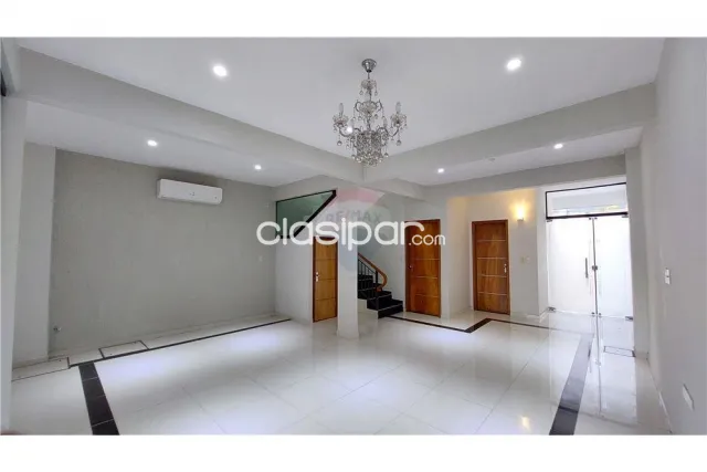 En Venta Duplex Con Patio — foto 4
