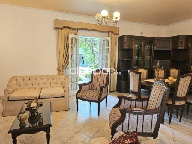 Residencia en esquina de 4 habitaciones