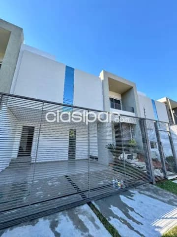 Mburucuya, 1er. Pdte: Elegante, a estrenar, casa pareada, 3 niveles, jardín, piscina, foto 2