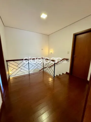Mburucuya, 1er. Pdte: Elegante, a estrenar, casa pareada, 3 niveles, jardín, piscina, foto 5