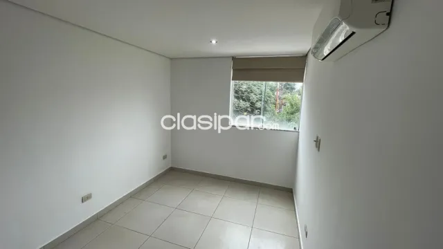 Dúplex en Fernando de la Mora zona dylan cód 4342 — foto 4