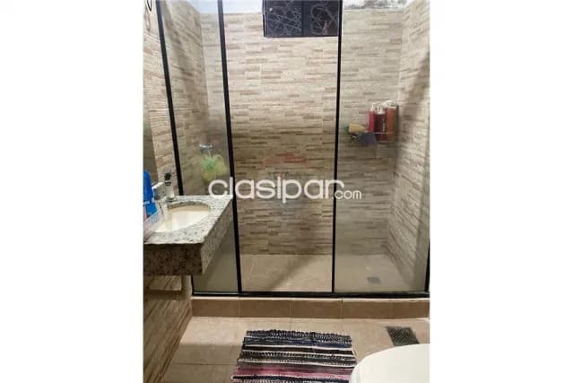 House - For Sale - Paraguay Asunción Mburucuyá VENDO CASA EN BARRIO MBURUCUYA 215,000 USD — foto 2