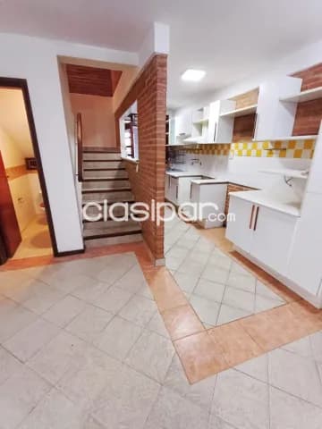 Dúplex en Asunción Barrio Mburucuyá — foto 4