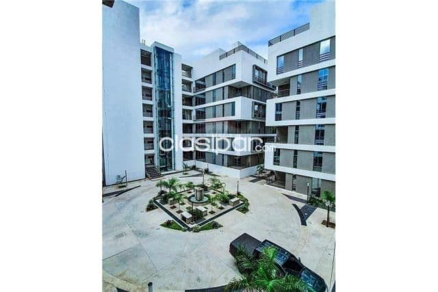 En venta amplio departamento, foto 1