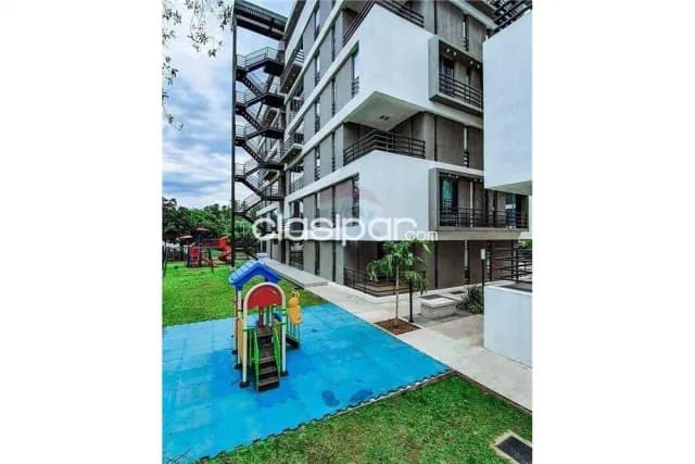 En venta amplio departamento, foto 3