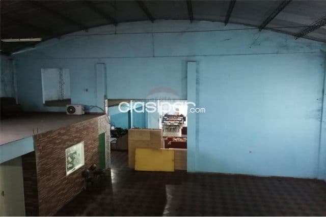 Edificio de 3 niveles z.comercial s/ avda. Def. Del chaco- bo.4 mojones-Villa Elisa