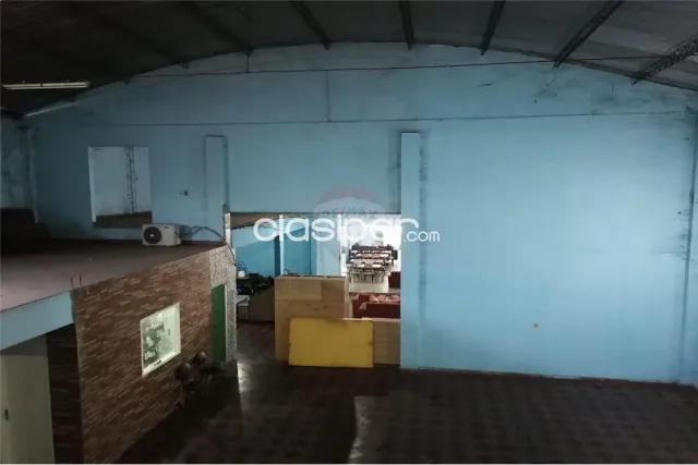 Edificio de 3 niveles z.comercial s/ avda. Def. Del chaco- bo.4 mojones-Villa Elisa — foto 2