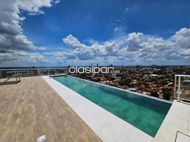 Departamento nuevo con amplia vista de la capital