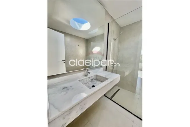 Duplex a estrenar con piscina - bº cerrado arapoty — foto 2