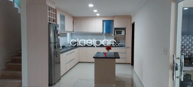 De moderna casa minimalista en Luque, foto 4