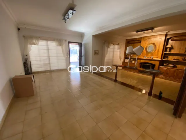 B° mcal estigarribia - boggiani: Amplios ambientes p/residenc u oficinas - 2000 us ofic, foto 5