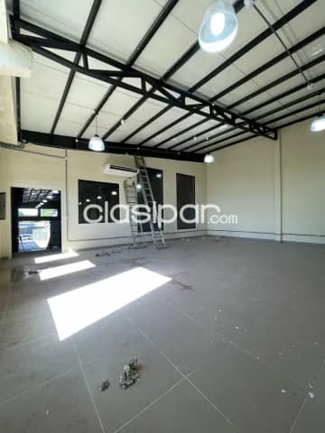 Z/ artigas, la perseverancia: Magnifico, 400m2, impecable estado, equipado full, parking, foto 3