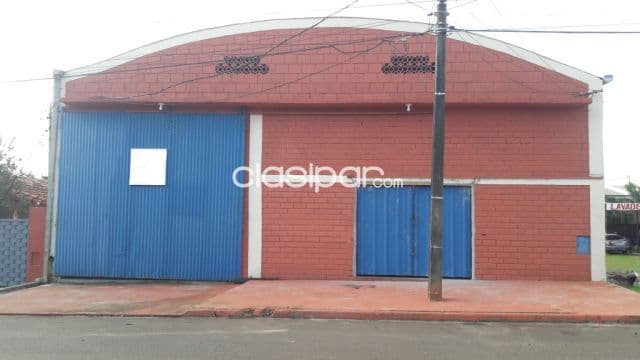depósito de 384 mts2 en el barrio San Francisco de Cambyreta