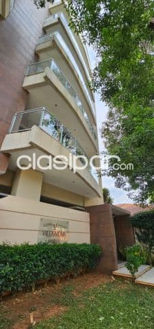 Villa Morra: Elegante dpto, 2 dormit, piscina, club, garajes, 1.200 usd