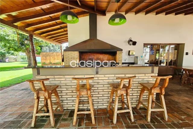Casa con terreno de 1233m2 en lambare sobre asfalto, foto 5