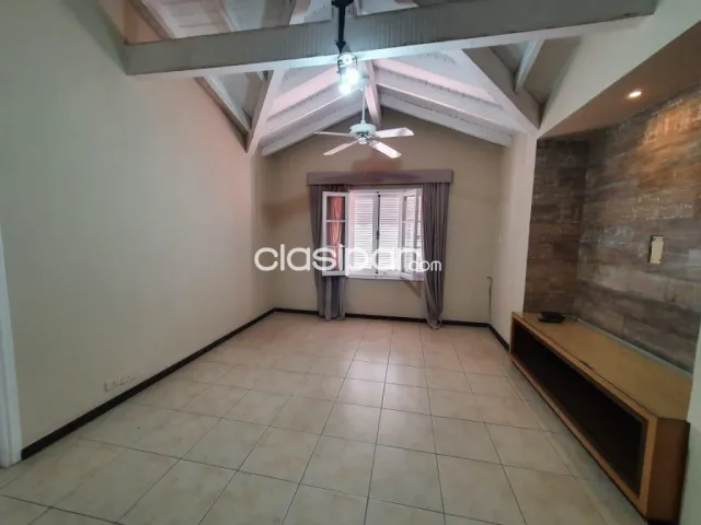 En Venta Hermosa Residencia en Barrio Mburucuya-CLHO4901702 — foto 5