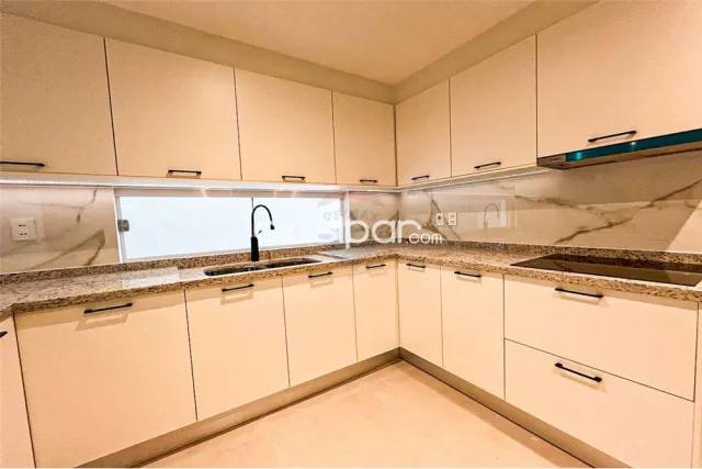 En venta amplio duplex con piscina - villa adela, foto 4