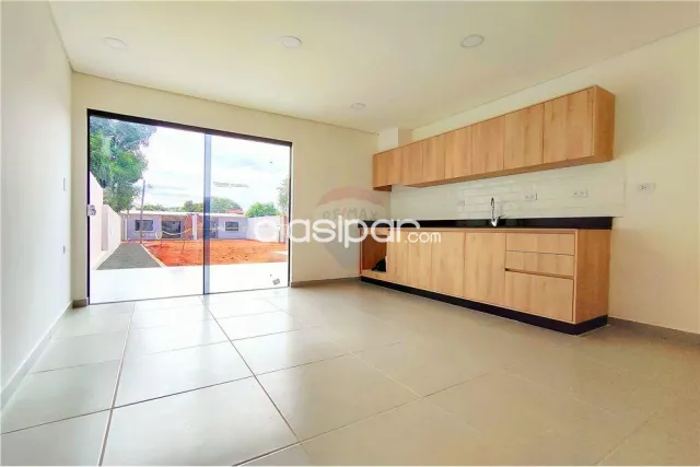 Duplex a estrenar con quincho y parrilla - Luque — foto 4