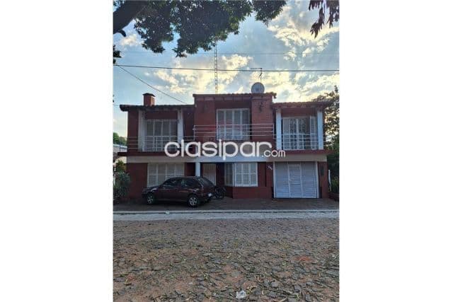 Amplia Casa En Bella Vista Luque Baja De Precio
