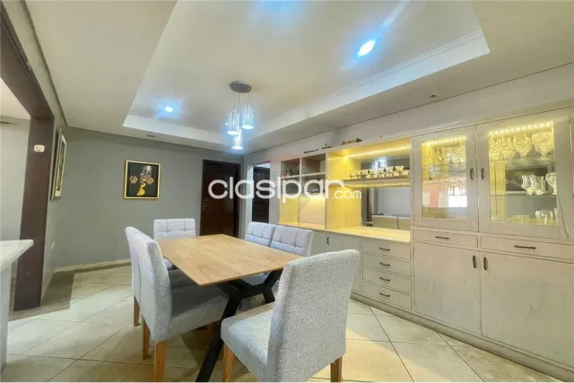 En venta residencia con inmejorable ubicación, villa adela - Luque — foto 4