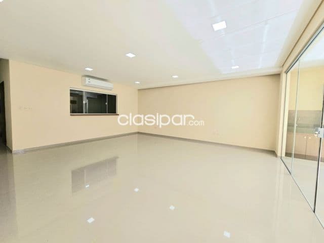 Duplex en Asuncion Barrio Mburucuya