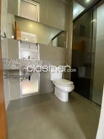 Hermoso duplex sobre la avenida venezuela, foto 4