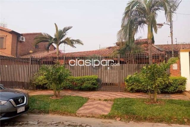 Casa a remodelar en barrio san jorge a una cuadra de madame lynch — foto 1