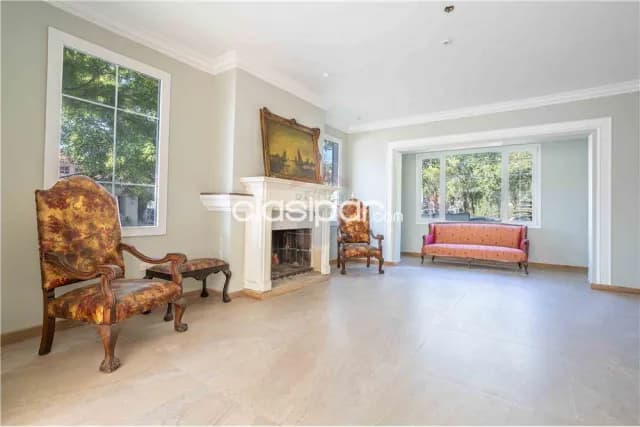 Hermosa Residencia Ubicada en el Emblemático Barrio Las Lomas Carmelitas, foto 3