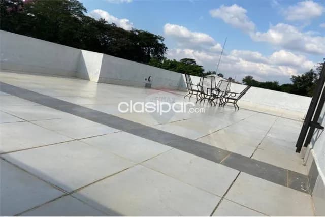 En venta residencia de 400 m2, con finas terminaciones y amplios espacios. LAMBARE — foto 4