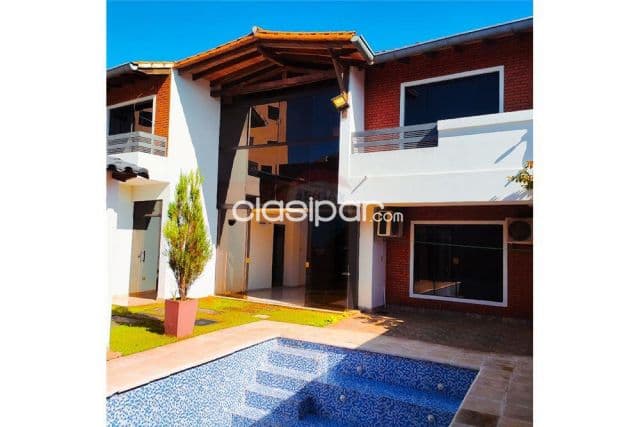 EN VENTA Hermosa, elegante y amplia residencia familiar. VILLA OFELIA, Fernando Zona norte