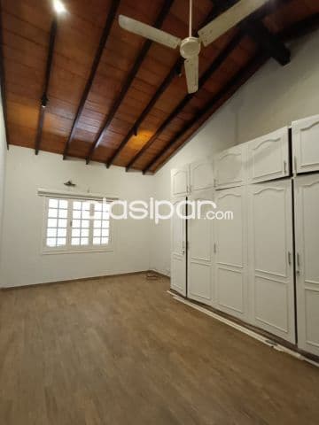 Casa en venta zona Colegio Goethe — foto 1