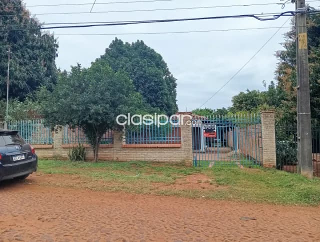 En venta amplia casa en capiata — foto 3