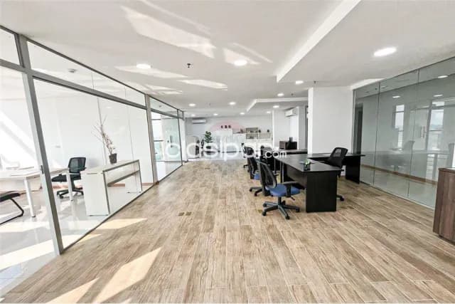 Oficina planta entera en asuncion — foto 3