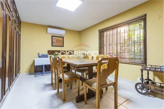 Fabulosa residencia en doble esquina, zona ykua sati, foto 2
