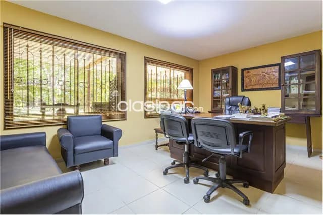 Fabulosa residencia en doble esquina, zona ykua sati, foto 3