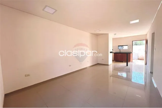 Hermoso chalet a estrenar en Luque ykua karanday — foto 2