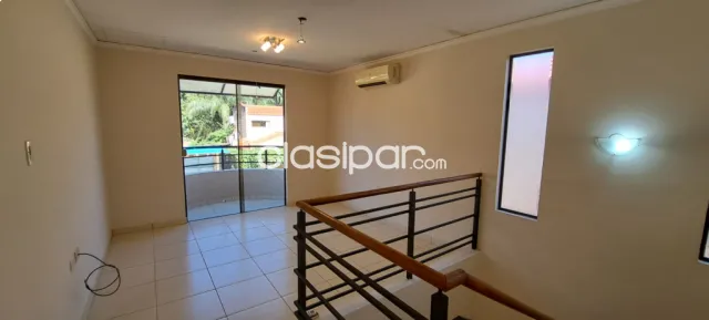 Casa en Luque, Condominio Boulevard Balcones — foto 4