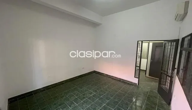 Prox. Rca. Argentina, justicia electoral: 450m2, + oficina p/ desposito y mercaderías — foto 4