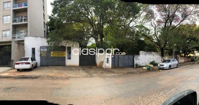 terreno de 1.104 m2 en Bo Herrera.( OFERTA )